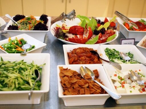 🥗 Egészséges saláták: frissesség, íz és tápérték egy tányérban