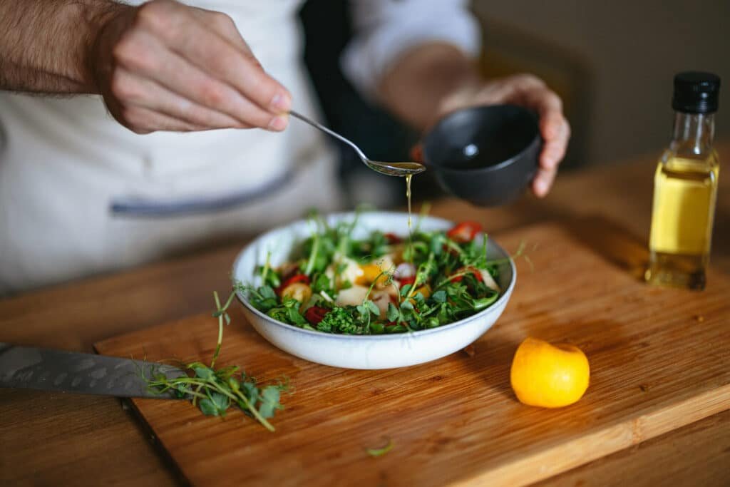 Egyszerű zöldsaláta öntetek: Ízletes receptek és tippek minden alkalomra